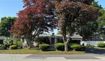 20 Wild Berry Dr, Cranston, RI 02920