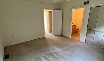 18 EMANDAN Ln, Hockessin, DE 19707