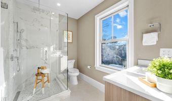 2 Draper Ave 2, Arlington, MA 02474