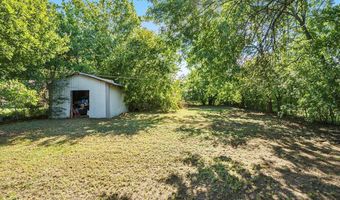 716 N Cummings Dr, Alvarado, TX 76009