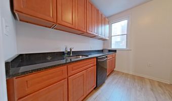 5929 N LEITHGOW St, Philadelphia, PA 19120