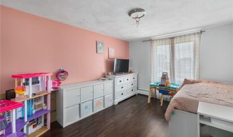 26 Rachela St, Johnston, RI 02919