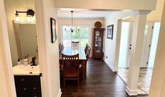8047 Lavelle Rd, Athens, OH 45701