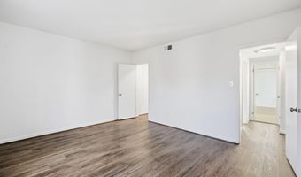 1744 N RHODES St 310, Arlington, VA 22201