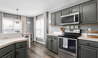108 Brightleaf Ct, Archdale, NC 27263