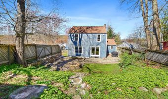 312 Shore Dr, Coventry, CT 06238