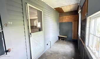 62 Glen Ave, Amsterdam, NY 12010