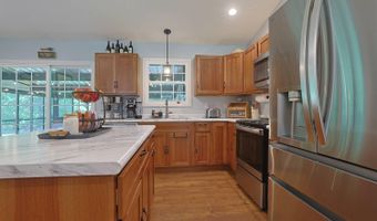 20129 Loop Rd, Batesville, IN 47006