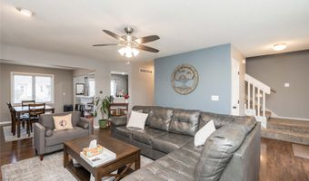 316 SW 50th St, Ankeny, IA 50023