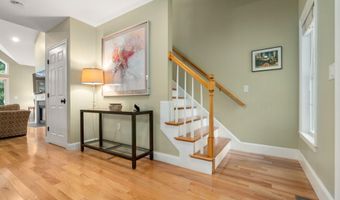 34 Turnberry Rd 34, Bourne, MA 02532