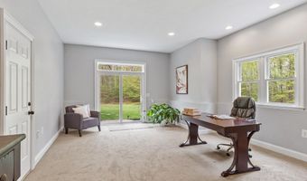 90 Frye Rd, Bolton, MA 01740