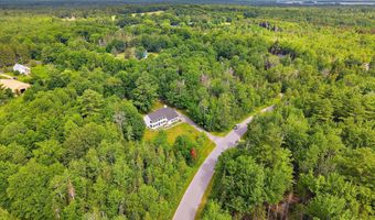 54 Trillium Trl, Bangor, ME 04401