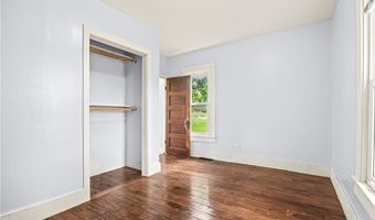 115 S Mulberry St, Adrian, MO 64720