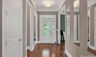242 Wren Creek Cir, Blythewood, SC 29016