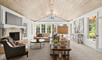 165 Crowe Rd, Alpharetta, GA 30004