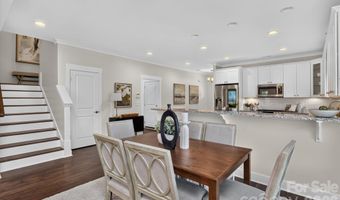 2562 Roseview Ln, Charlotte, NC 28205