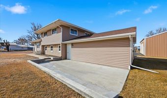 603 E 1st St, Buffalo, SD 57720