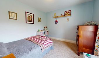 202 W Whittier Ave, Altoona, PA 16602