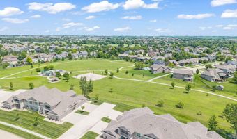 2503 NE Oak Dr 8, Ankeny, IA 50021