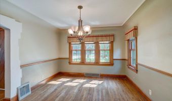 418 N Sherman Ave, Madison, WI 53704