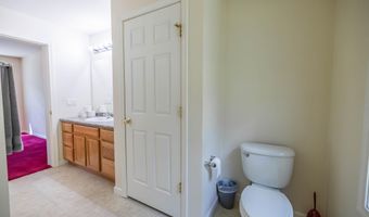 77 Knowles Rd, Belgrade, ME 04917