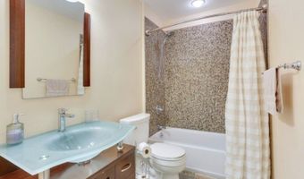 1 Arnold Palmer Ct, Alloway, NJ 07462