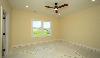 1018 Bluestem Cir, Baldwin City, KS 66006