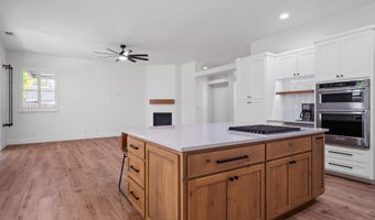 1376 Stodick Ln, Gardnerville, NV 89410