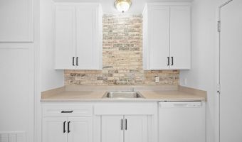 6170-72 Stanley Dr, La Mesa, CA 91942