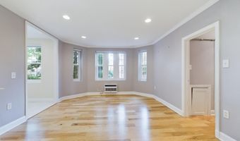 3051 IDAHO Ave NW 123, Washington, DC 20016