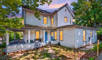 210 W State St, Athens, OH 45701