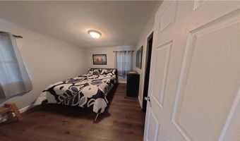 980 Lake Viking Ter, Altamont, MO 64620