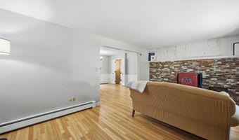 5 Pinecrest Cir, Bedford, NH 03110