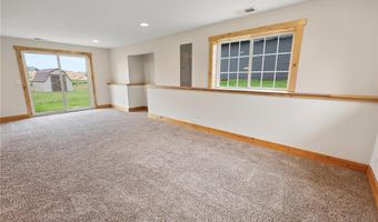 551 Knollwood St W, Annandale, MN 55302