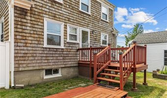 53 Admiral Kalbfus Rd, Newport, RI 02840
