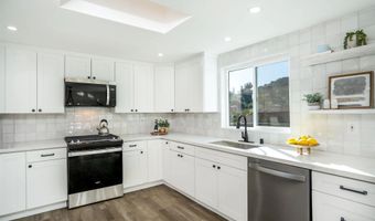 1466 Conway Dr, Escondido, CA 92027