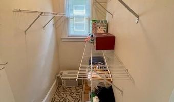 193 AVENUE C, Bayonne, NJ 07002