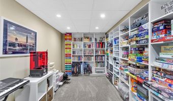 118 Lakeland Dr, Adams Twp., PA 16046