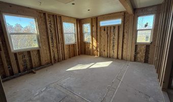 6 Corbett Rd, Cody, WY 82414