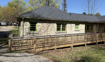 7892 OLD 101 Rd, Armstrong Creek, WI 54103
