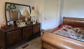 37 Nancy Ln, Barnegat, NJ 08005