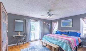 207 Donna Dr, Aurora, IN 47001