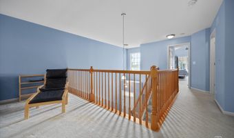 2935 Talaga Dr, Algonquin, IL 60102