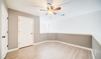 6450 WELLS Grv, Bartlett, TN 38135