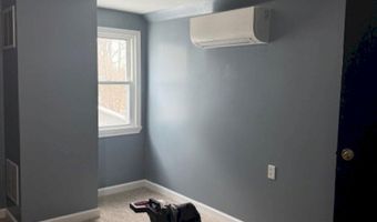 15 Summer St, Anson, ME 04958