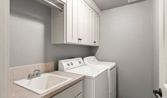 5227 SE BANDON Ln, Milwaukie, OR 97267
