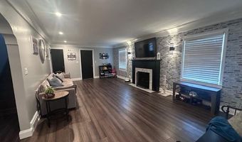 1102 10th St NW, Austin, MN 55912