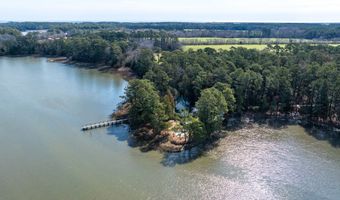 25285 CANTRELL Ln, Accomac, VA 23301