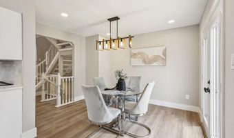 6339 BATTLEMENT Way, Alexandria, VA 22312