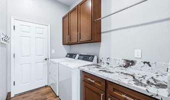 2836 Fort Silver Dr, Bullhead City, AZ 86429